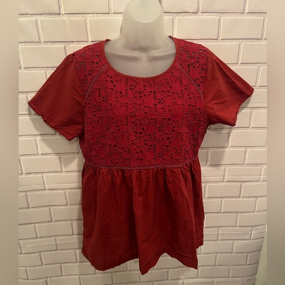 HAYDEN Red Lace Detail short sleeve Women's blouse/size L - Picture 5 of 7